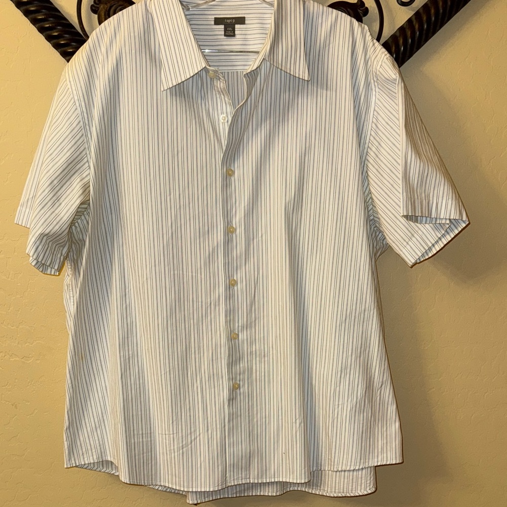 Apt 9 Men's Striped Blue and White Short Sleeve Shirt